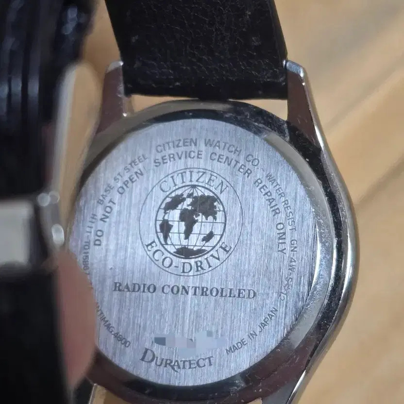 Dura-Tek Eco-Drive Wristwatch, Exceed Heavy Citizen Used - VintageWatches.PK Dura-Tek Eco-Drive Wristwatch, Exceed Heavy Citizen Used - vintagewatches.pk