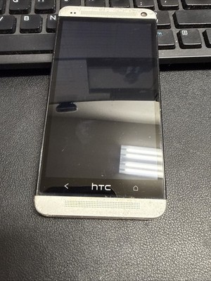 HTC One M7 Silver (Verizon) Smartphone - AS IS DOESN T POWER ON Cellphone