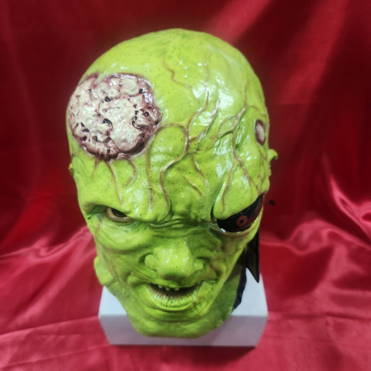 The Toxic Avenger (2025) - Toxie Mask - From Trick or Treat