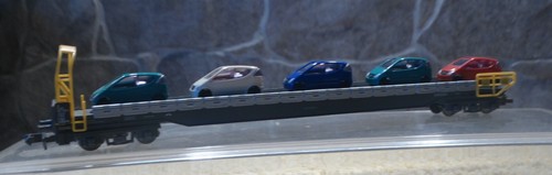 Hobbytrain   aus 3000    (Spur N)   Autoverladewagen / Schlußwagen - beladen PKW | Zustand: Gebraucht