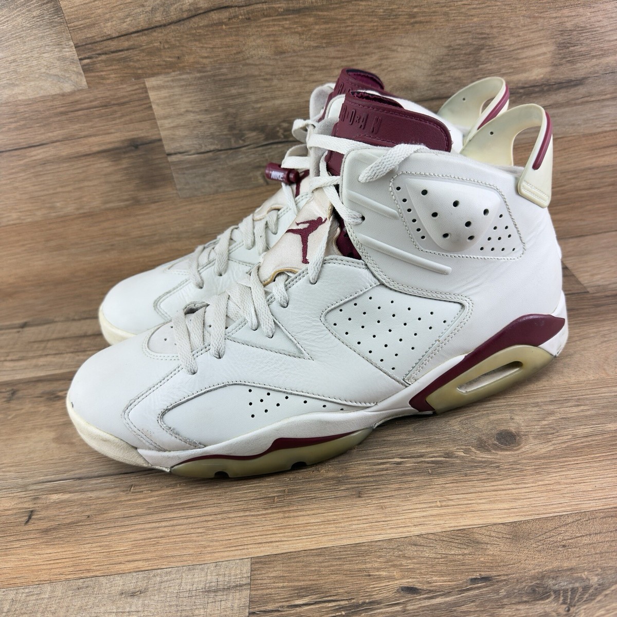 Air Jordan 6 Maroon Mens Nike Retro White Red 384664-116 Size 10.5 Jordan Men Air Jordan Men 6 Retro - Maroon (white / off  main image 3
