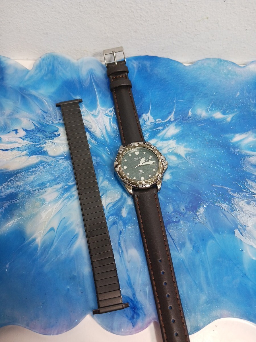 Fossil watch with additional bands Hands-On: Fossil Sport Tourer Chronograph Watch | aBlogtoWatch main image 4