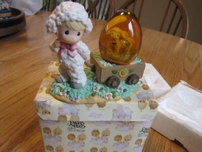 Vtg Enesco Precious Moments 667935 Boy with Lamb Egg Shaped Waterball date 1999