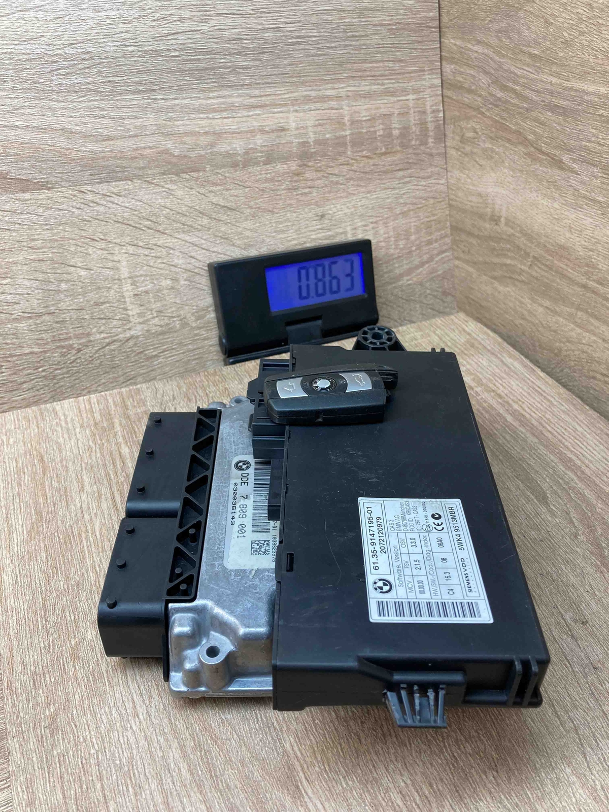 川端玉章／中島来章門 小田海僊・高橋由一師事「俊寛」掛軸 絹本 共箱