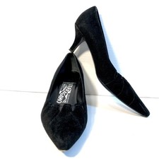 SALVATORE FERRAGAMO Black Suede Pumps Shoes Heels - 7B
