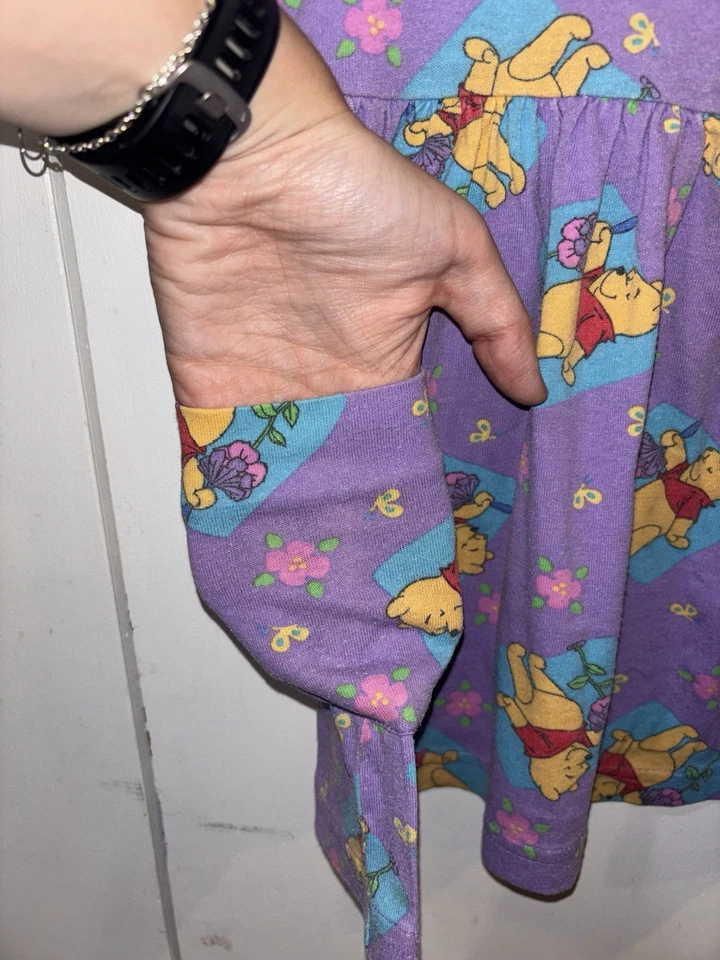 Vestido De Colección Disney Niños Niñas Winnie Pooh Púrpura Bolsillos Talla 3T Púrpura Floral Foto 2 de 4