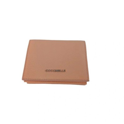 Coccinelle Geldbörse Leder beige - kompakte und praktische Eleganz