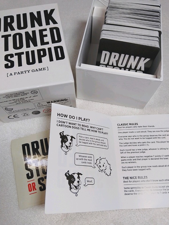 Freak Or Drink - Het meest freakiest koppel drinkspel, perfect voor date-avonden, verjaardagen en jubilea - Laten we dronken, wild en freaky worden! | Valentijnscadeaus voor hem/haar | Paar geschenken