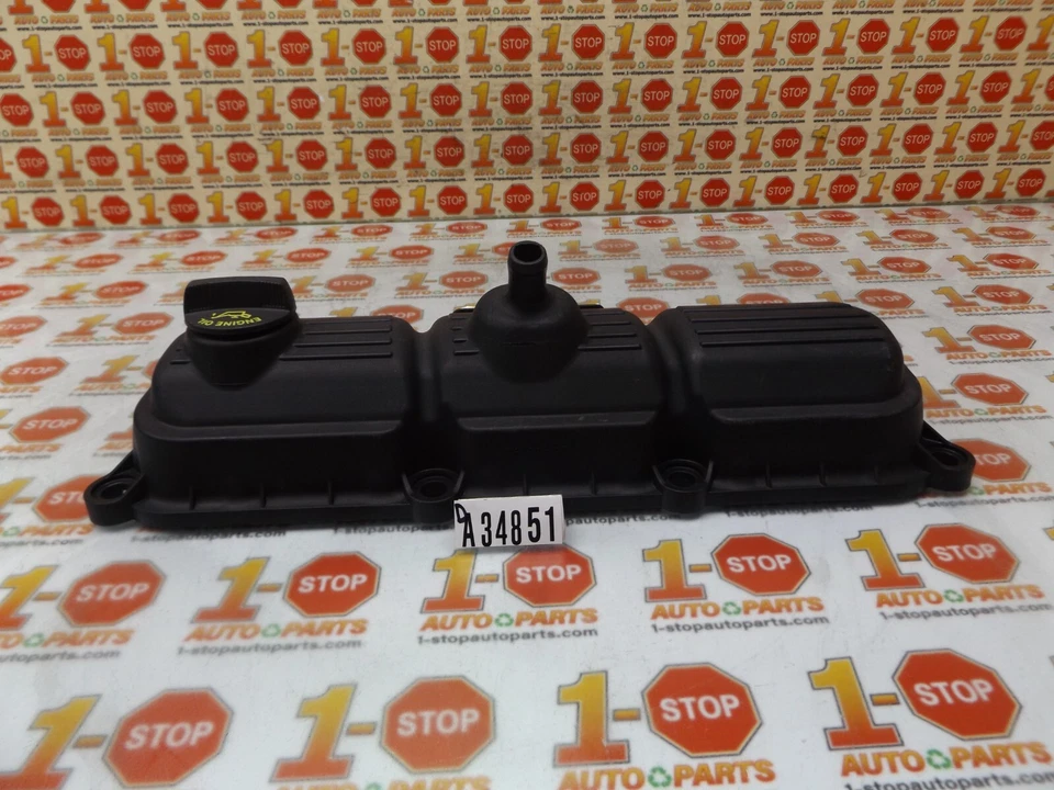 Cubierta de válvula de motor lateral izquierdo Dodge Grand Caravan 2004-2010 4648980ab OEM Foto 3 de 4