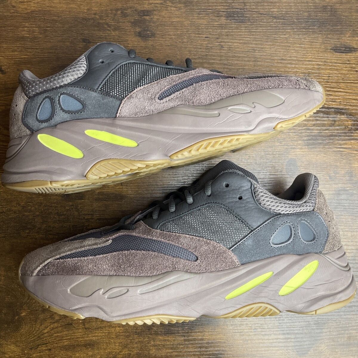 Adidas Yeezy Boost 700 V1 Mauve Size 14 EE9614 OG Grey Green Adidas Yeezy Boost 700 V1 Mauve Size 14 EE9614 OG Grey Green