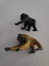 Play Visions 1998 Animal Figure Minature ORANGUTAN & GORILLA