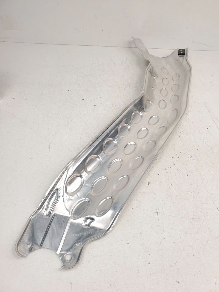 2023-2024 ACURA INTEGRA FUEL GAS TANK HEAT SHIELD COVER BAFFLE OEM - Image 2 of 4