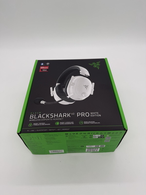 Razer BlackShark V2 Pro - White Edition - Wireless Gaming Headset Sealed