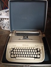 Royal Typewriter thumbnail