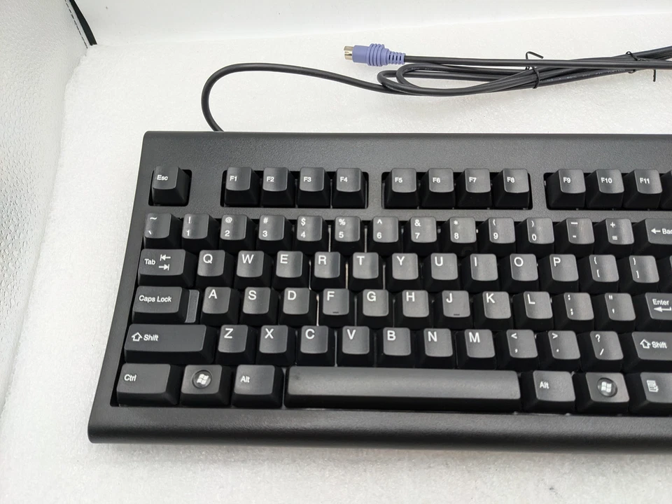 NEW OEM Wyse Dell Keyboard KB-3923 Black 104 Key Pad PS/2 6-pin Plug 770413-01L - Image 3 of 4