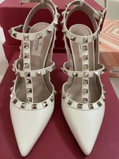 Valentino Garavani Rockstud Ankle Strap Size 38