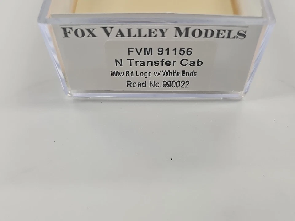 Fox Valley Models MILWAUKEE ROAD 990022 N Scale Transfer Caboose FVM 91156 LK - Image 2 of 3
