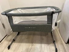 Baby Bassinet, Height Adjustable, Bedside Crib Sleeper with Wheel, Gray