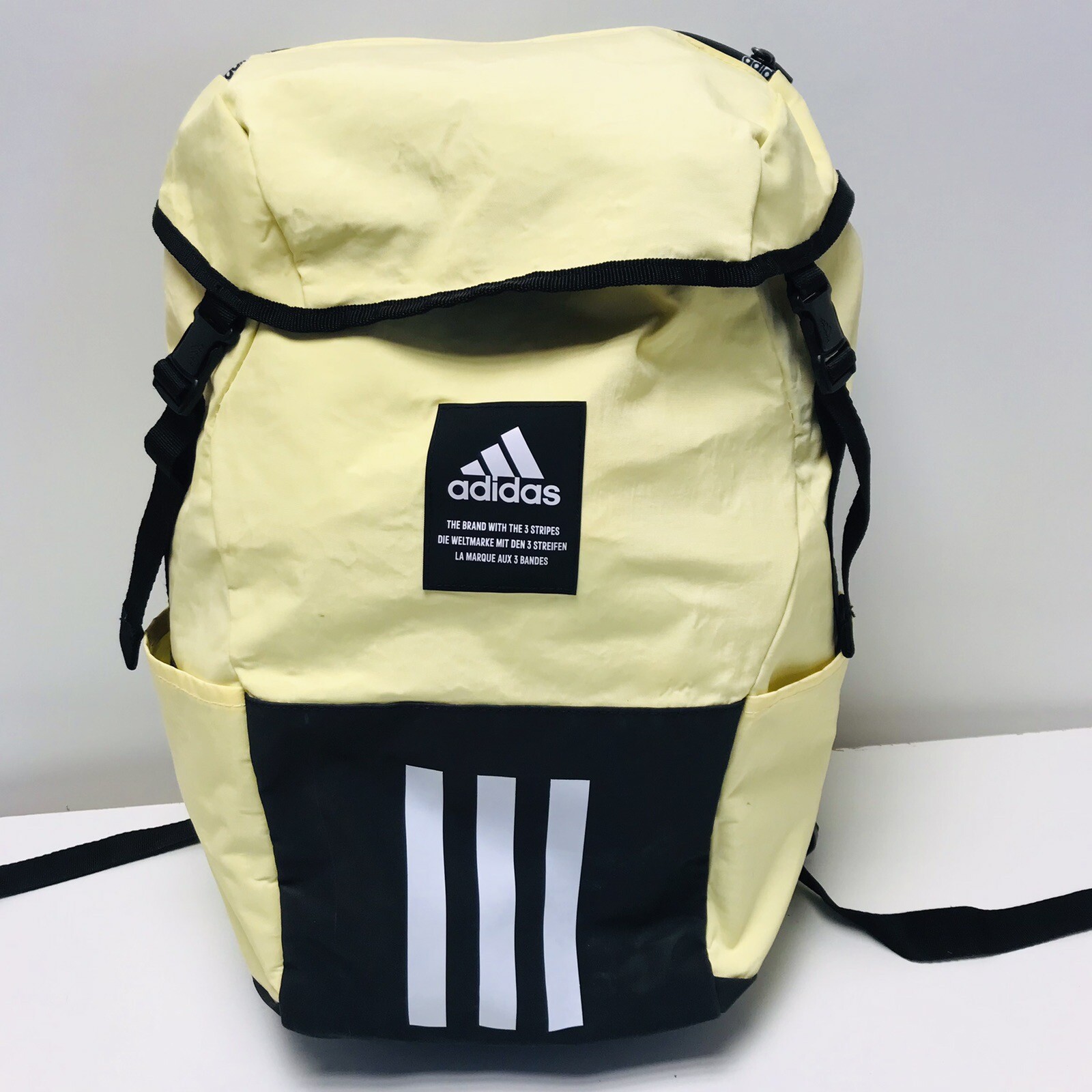 Adidas • 4ATHLTS • Mochila Camper Mochila • Amarillo
