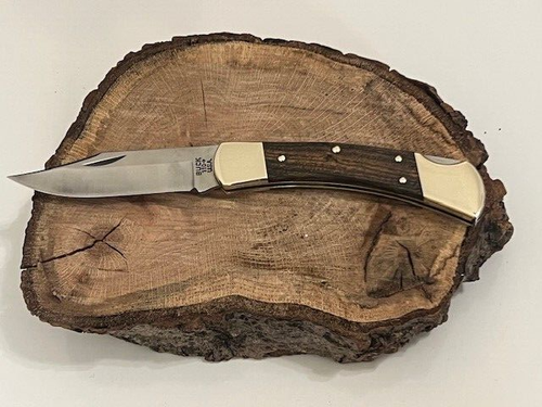 Buck 110 USA EBONY Hunting Folding Pocket knife -- Excellent Condition