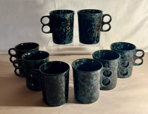 8 Bennington Agate Green & Black 3 7/8" Double Finger Mugs