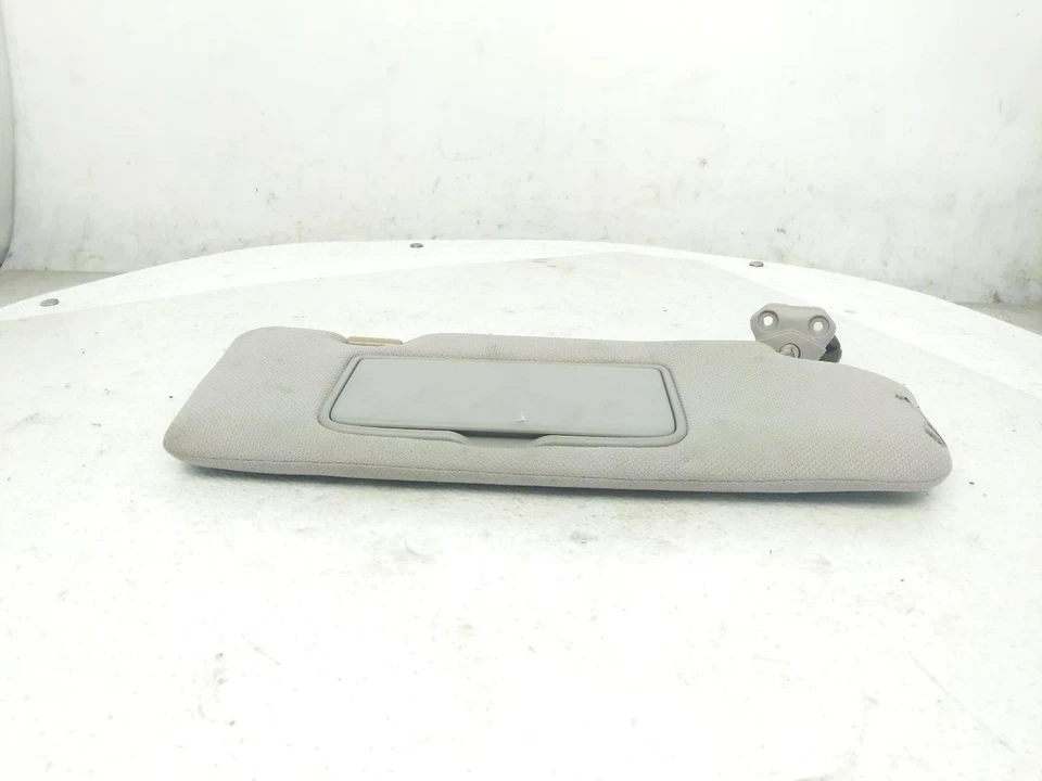 2007-2008 Nissan 350Z Passenger Side Interior Sun Visor 96400-Ev00a - Image 2 of 4