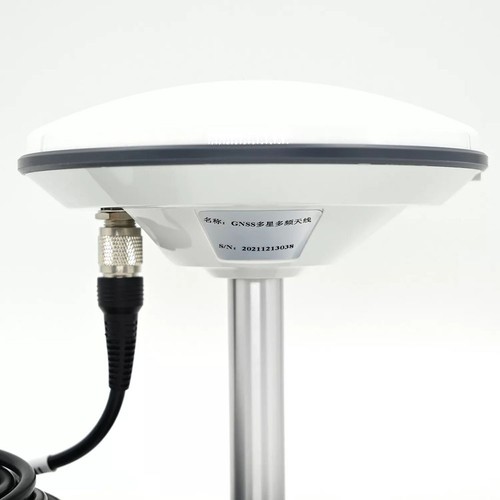 Lightweight GNSS Antenna with Low Elevation Angle Reception Capability - Photo 10/32