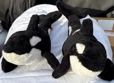 Wild Republic Cuddlekins Orca shamu 15 Inch Plush lot of 2 pre-loved