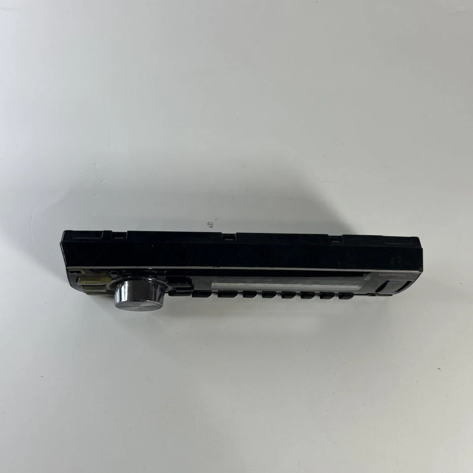 Pioneer DEH-X4700BT Mixtrax Bluetooth CAR STEREO - Image 2 of 4