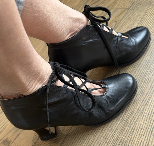 Women’s  Black leather lace up ballroom tango dance shoes ~Made in Paris France