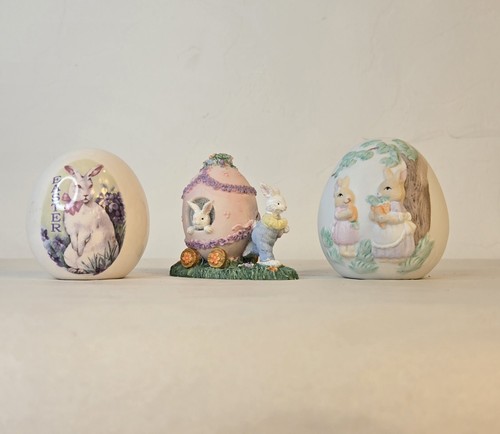 Vintage Miscellaneous 90s Easter Spring Egg Shaped Decor Figurines