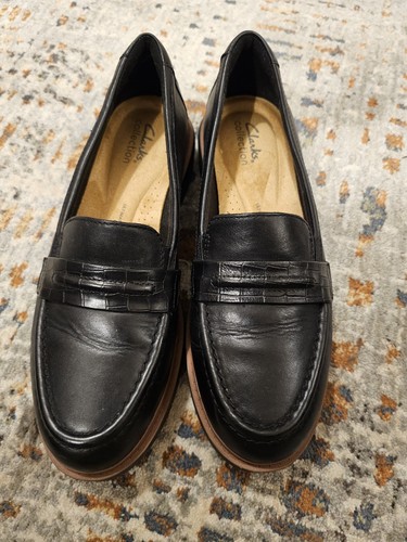 Clarks Westlynn Womens Loafer Sz 8.5 M worn once Black Leather Slip On Shoe