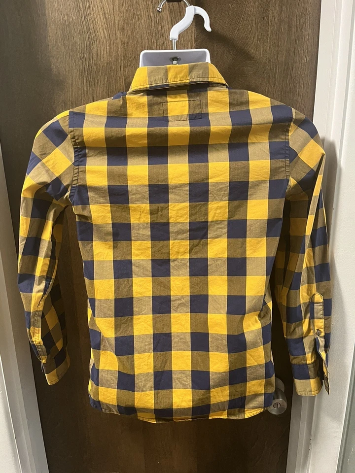 Urban Pipeline Button Down Shirt Size Medium Maxflex Blue and Yellow Plaid - Image 2 of 4