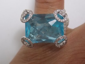 blue gucci ring