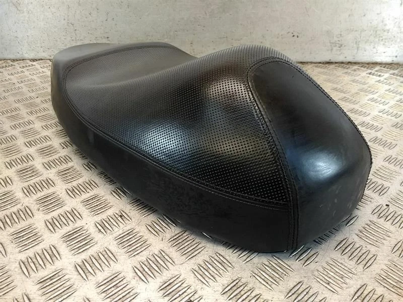 Keeway ARN 125 QJ Asiento Foto 3 de 4