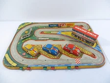 Vintage Technofix Grand Prix Tin Litho Racing Track W/ 3 Race Cars NO KEYS READ