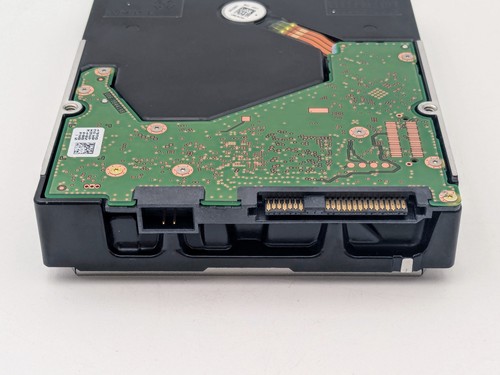 Western Digital 18TB 7.2K SAS 12G 3.5" Server Storage HDD WUH721818AL5204 *READ* - Afbeelding 3 van 7