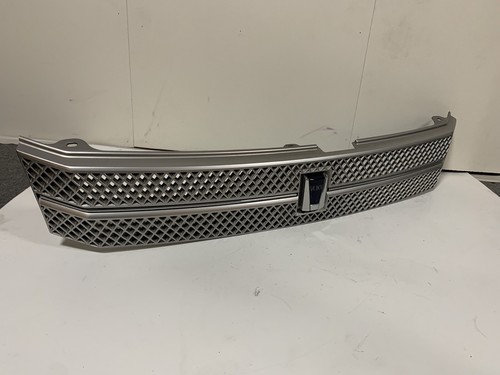 Toyota VOXY/NOAH  AZR60G /AZR65 Front Grill|Grille (Used) - Bild 1 von 5