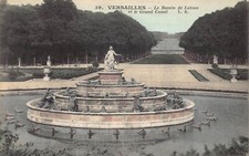 A822 France Versailles Bassin de Latone Et Grand Canal Fountain vintage postcard