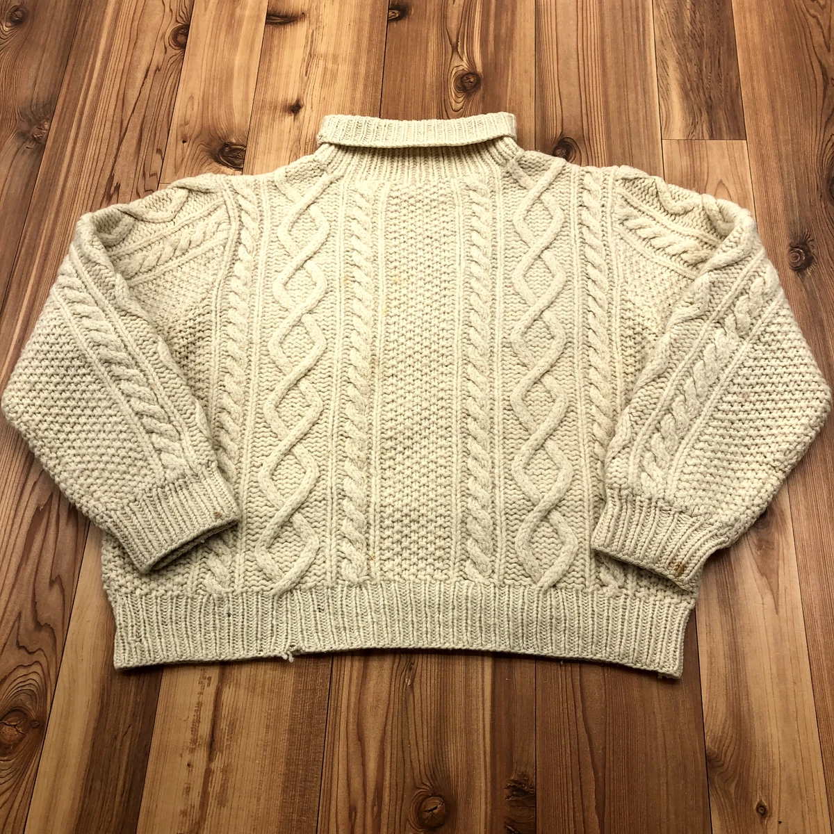 Vintage Unbranded Beige Cable Knit Turtle Neck Pullover Sweater Women s Size L