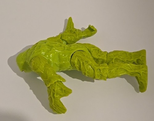 1990 Kenner Basic Series Swamp Thing Snap Up with Bazooka - Picture 5 of 13