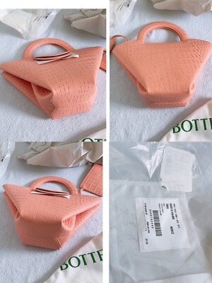 Croco Effect ☆BOTTEGA VENETA☆ DOLL Medium ポーチ付きトート Bottega Veneta Doll Tote Bag | italist