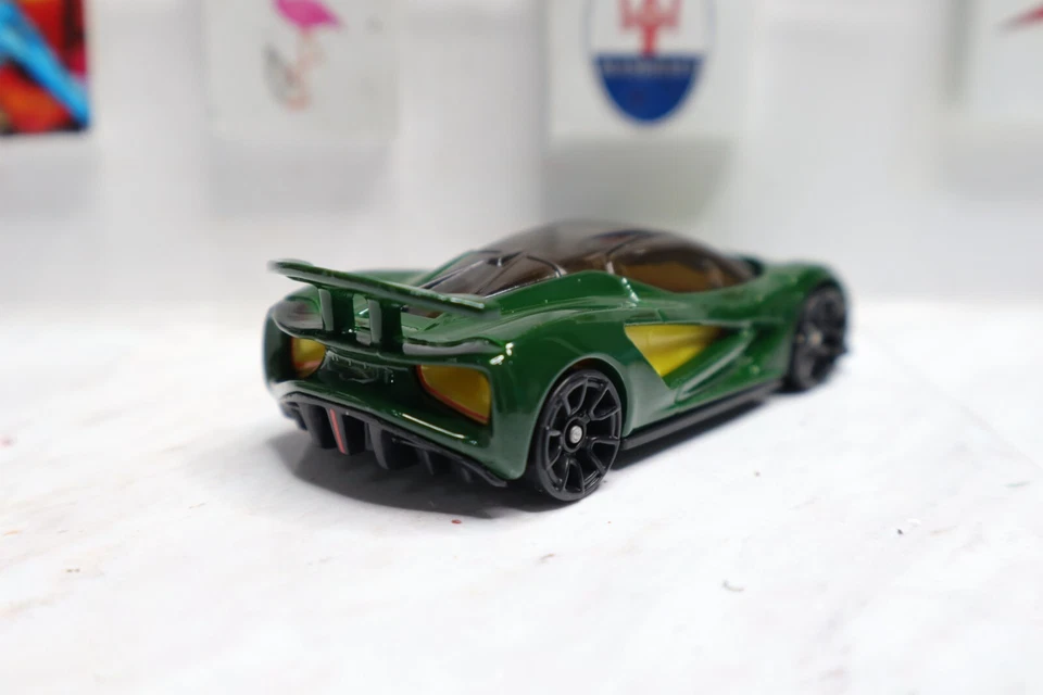 LOTE DE 5 - 2022 HOT WHEELS #229 HW Exotics LOTUS EVIJA Verde NUEVOS MODELOS Foto 4 de 4