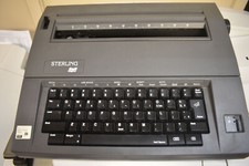 Smith Corona SCM Sterling Electronic 5B-1 Typewriter thumbnail