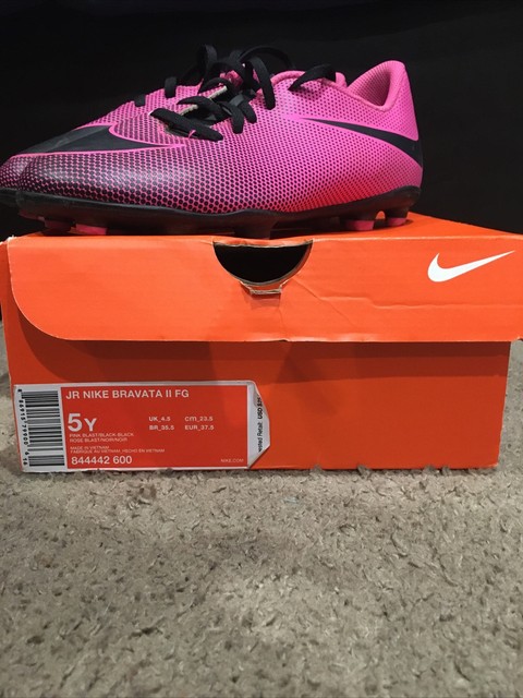 nike bravata soccer cleats