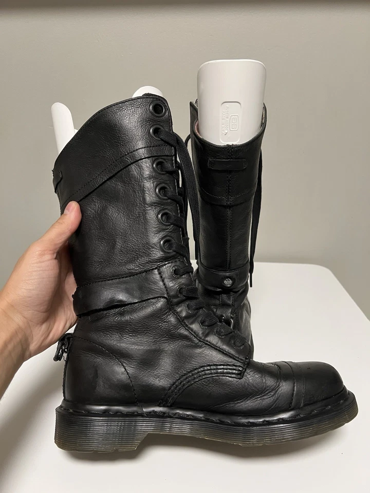 Dr. Martens Triumph Boots Floral Leather Fold Over Biker COMBAT Women’s US 8 - Image 2 of 4