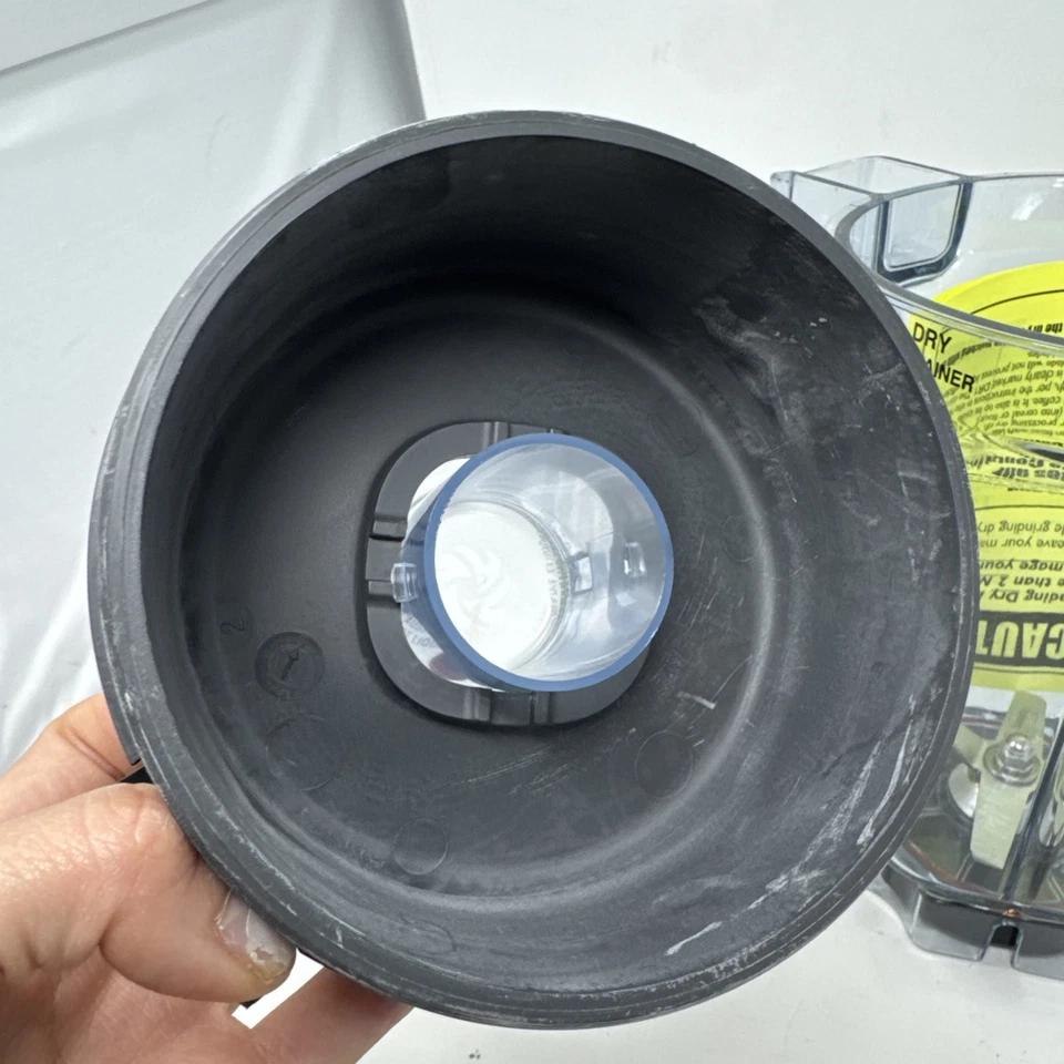 Vitamix Blender 32盎司替换干谷物水罐带盖帽102981 — 第 3/4 张图片