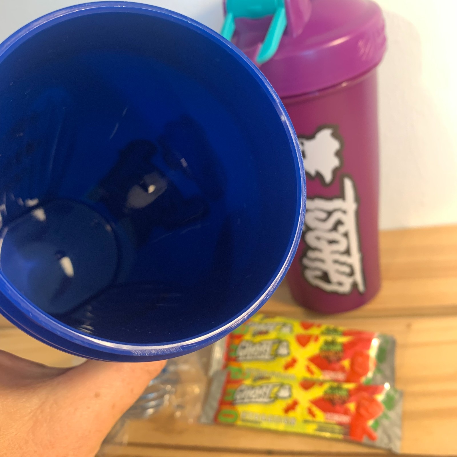 GHOST LIFESTYLE 2 Two 28oz Classic Blender Bottles With Blender Ball NEW