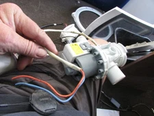 Midea 11001011000307 Drain Pump (Pcx-30l-03/120v-44w-22l/min)