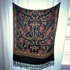 PASHMINA 55% Pashmina 45% Silk Shawl Wrap Scarf 70"X28" Black Red Gold Fringe
